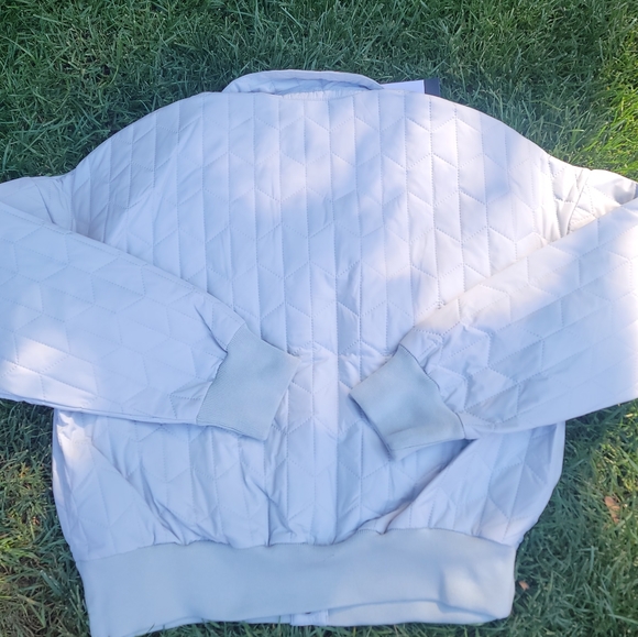 New women's Nike jacket - Picture 2 of 6